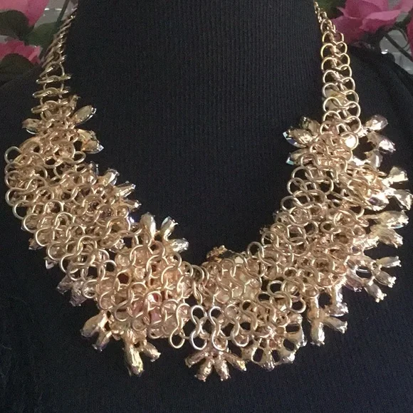 Floral Rhinestone Blue Red Pink Statement Necklace Flower Crystal Multicolor New - Picture 7 of 9